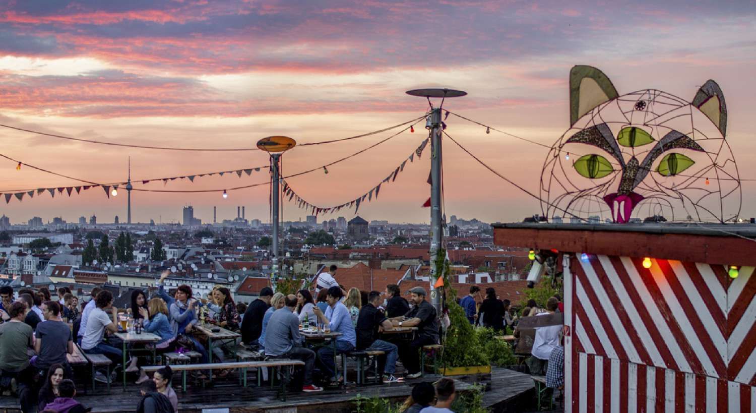 Klunkerkranich Rooftop in Berlin: A Hidden Urban Terrace
